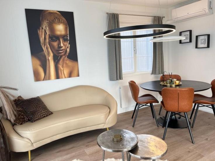 Moderne Chalet Met Airco In Blankenberge Exterior foto
